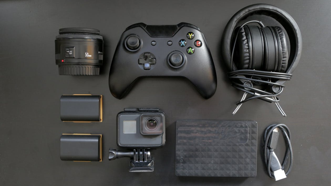 Black electronic gadgets